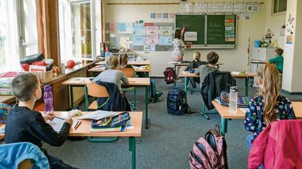Zurück zum Abstand in der Klasse? Wann es so weit ist, bleibt unklar.