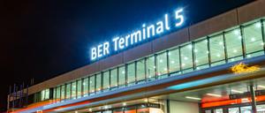 Vor der vorläufigen Schließung: Terminal 5, also der alte Flughafen Schönefeld, wird beim BER bald schon nicht gebraucht.