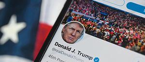 Reflexe. Der Ex-Präsident twitterte dann intensiv über seine Lieblingsthemen, wenn Medienberichte sich den politischen Skandalen im Weißen Haus zuwandten. 