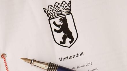 Den Stellengesamtbedarf bei den Notaren beziffert die Justizverwaltung mit 838, davon sind 683 Stellen besetzt. (Symbolbild)