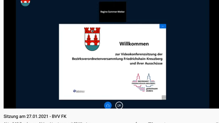 Eins muss man Xhain lassen: Sie probieren die Technik aus. Andere Bezirke tagen lieber gar nicht erst.