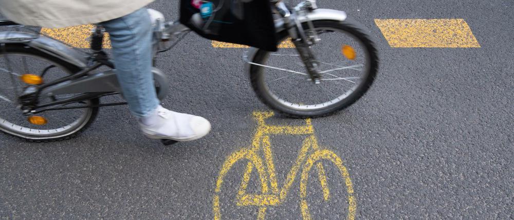 Das Oberverwaltungsgericht in Berlin hat einen Eilantrag gegen einen Pop-up-Radweg auf der Invalidenstraße abgelehnt.