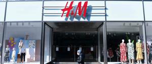 Eine H&amp;M-Filiale in Köln