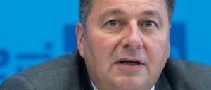 In Sorge um die Cybersicherheit. Innensenator Andreas Geisel (SPD) drängt die Berliner Verkehrsbetriebe, den Streit mit dem Bundesamt für Sicherheit in der Informationstechnik zu beenden.