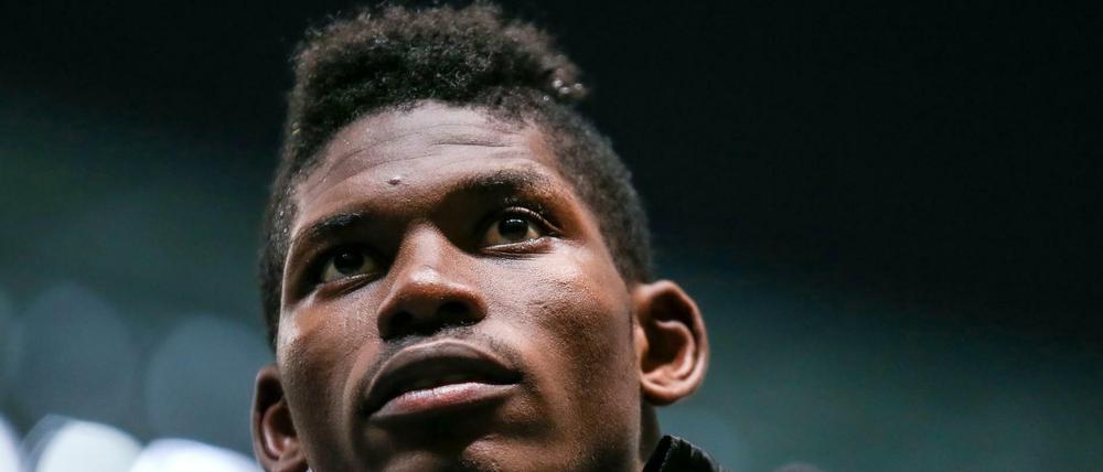Breel Embolo wurde wegen des Verstoßes gegen die Corona-Bestimmungen zu einer hohen Geldstrafe verurteilt.
