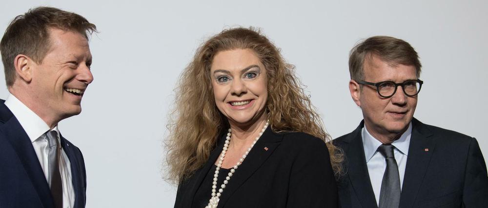 Sollen zum Wohle des Konzerns auf Geld verzichten. Die Bahn-Vorstände Richard Lutz, Sabina Jeschke und Ronald Pofalla.