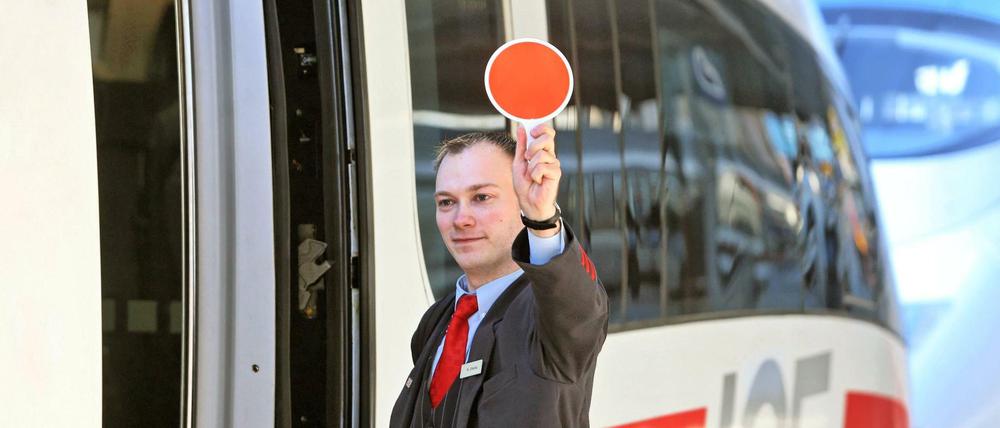 Die EVG macht mobil gegen eine Trennung von Netz und Betrieb.