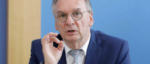 Seit 10 Jahren Ministerpräsident von Sachsen-Anhalt: Reiner Haseloff. 