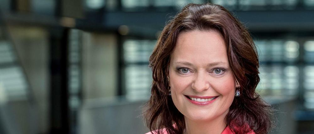Kristin-Marie Schwietzer arbeitet für den Mitteldeutschen Rundfunk als Fernsehkorrespondentin im ARD-Hauptstadtstudio.