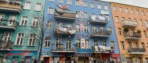Das teilbesetzte Haus in der Rigaer Straße 94 in Berlin-Friedrichshain.