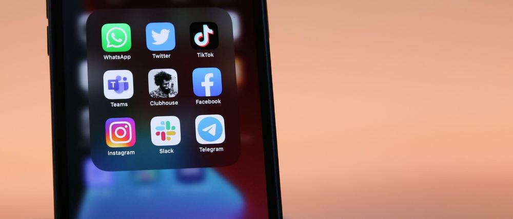 So viele Apps - und alle saugen Daten ab. Umso wichtiger sind Gesetze, die den Datenfluss regulieren und begrenzen.