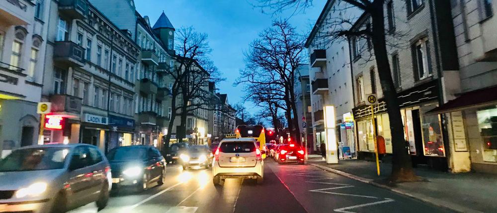 Die gute, alte Pichelsdorfer Straße. Einst Spandaus stolze Einkaufsmeile. Hier im Januar 2021.