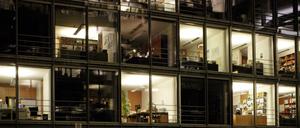 Abgeordnetenbüros im Paul-Löbe-Haus. Mehr als 130.000 Arbeitsplätze in der Bundesverwaltung sollen digital einheitlich ausgestattet werden.