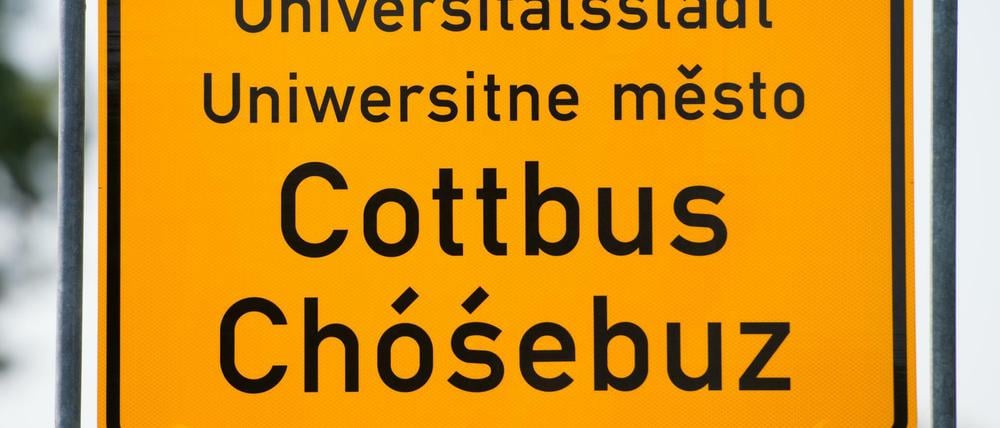 Derzeit wird intensiv daran gearbeitet, den Schaden durch den Rohrbruch einzugrenzen.