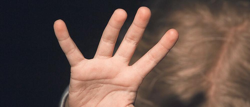 Brutaler Umgang. „Die Kinder haben die Anstalten größtenteils wie Gefängnisse erlebt“, sagt Autorin Anja Röhl.