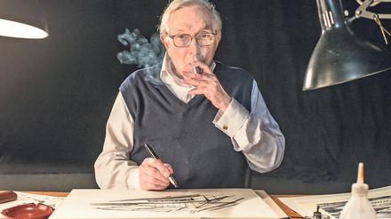 Nie ohne meine Zigarre. Ken Adam am Zeichentisch 2014.