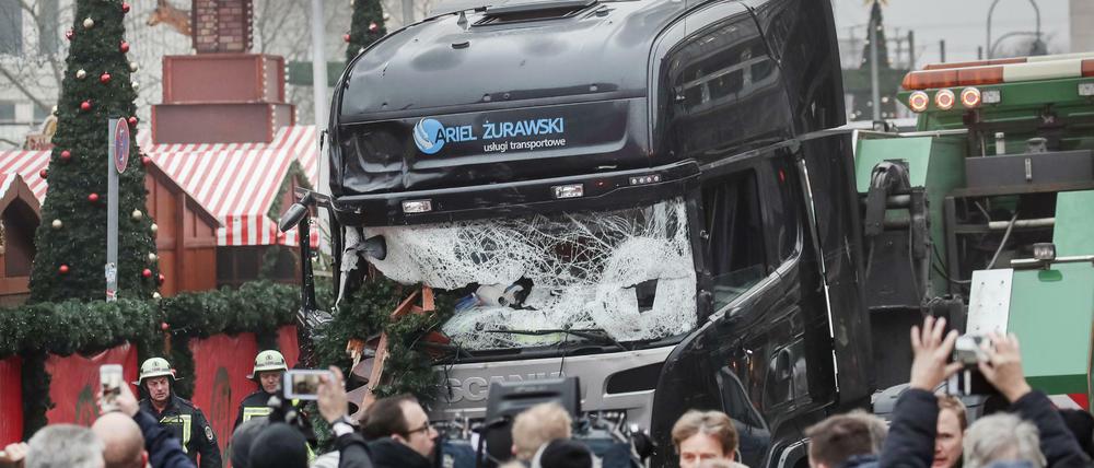 Nach dem Inferno. Mit dem polnischen Truck hatte Anis Amri am 19. Dezember 2016 den Weihnachtsmarkt am Breitscheidplatz attackiert. Elf Menschen starben, mehr als 60 wurden verletzt
