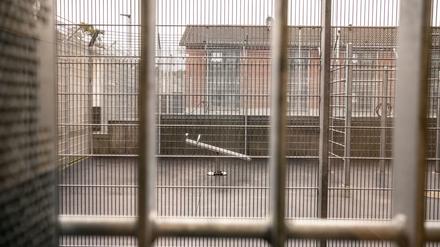 Endstation: Die Abschiebungshaftanstalt des Landes Hessen in Darmstadt. Statt bislang 20 bietet die umgebaute Anstalt ab dem 1. Februar für 80 Abschiebehäftlinge Platz. 
