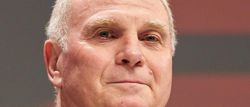 Uli Hoeneß übt Kritik an den EM-Plänen der Uefa. 