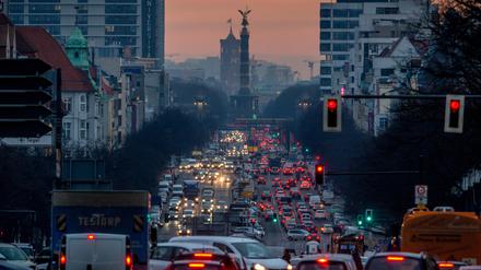 2030, 2040 soll Berlin messbar weniger, 2050 gar keine Treibhausgase mehr produzieren.