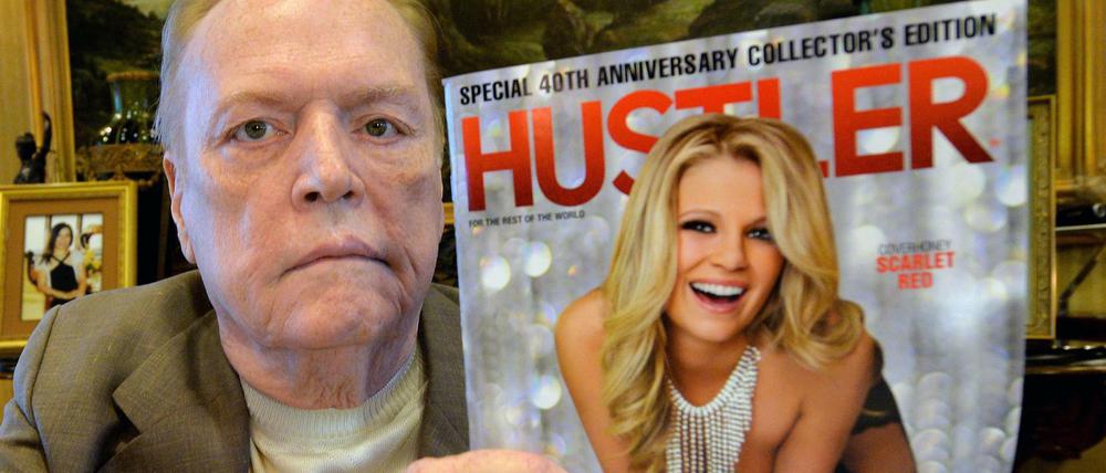 Beinahe sittsam: 2014 konnte Larry Flynt auf 40 Jahre des Porno-Magazins „Hustler“ zurückblicken. Jetzt ist er mit 78 Jahren gestorben. 