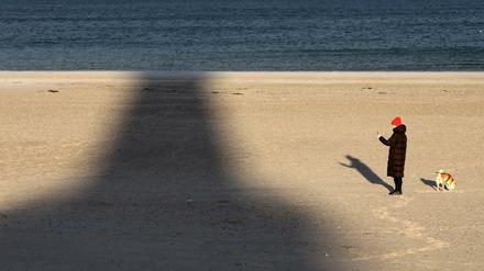 Demnächst wieder an der Ostsee: Im April sollte das möglich sein, meint Hotelchef Guido Zöllick.