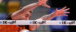 Auch einige spektakuläre Aktionen von Diagonalangreifer Benjamin Patch konnten das Kräfteverhältnis nicht verändern.