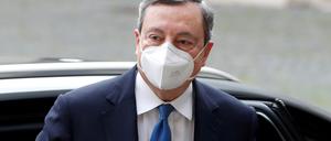 Mario Draghi kommt zu einem Treffen mit Italiens Präsident Sergio Mattarella an (Archivbild).