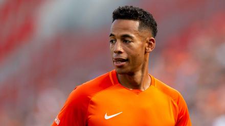 Ex-Profifußballer Dennis Aogo ist in ein Coaching-Start-up eingestiegen.