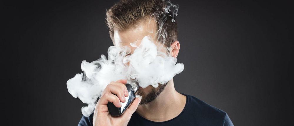 Tabakverdampfersticks – wenn man dieses Wort erst mal ausschreibt, erinnert es an die Donaudampfschifffahrtsgesellschaft.
