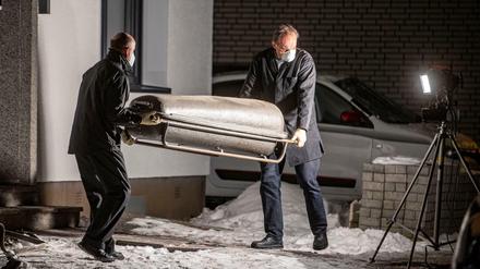 Fünf tote Menschen wurden in einem Wohnhaus in Radevormwald gefunden. Es handelt sich wohl um eine Familie.