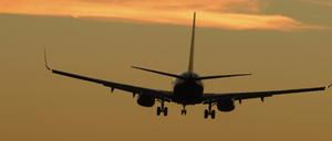 Nur wenige Flugzeuge starten und landen derzeit am Flughafen Berlin Brandenburg (BER). Das verschärft die Finanzlage am BER. 