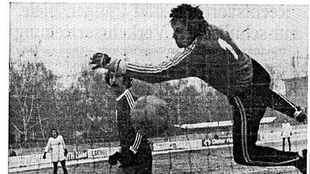 17. Februar 1976, Historisches im Tagesspiegel: der 1. Sieg des SSV in der 2. Liga. Unglücklicherweise passte der Torschütze nicht aufs Bild.