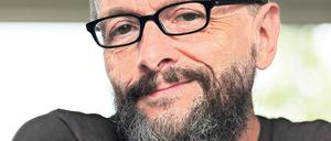 Der Kölner Zeichner Ralf König, 60, veröffentlicht seit den 80ern Comics.