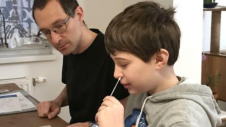 Schüler sollen die Tests, unter anfänglicher Anleitung, selbst durchführen können.