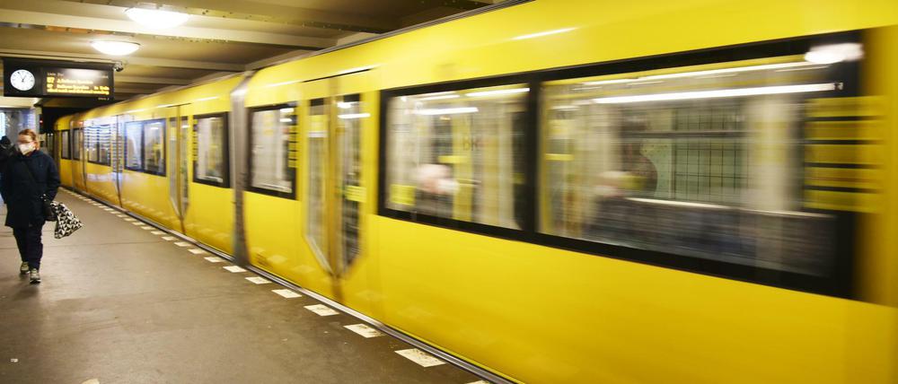 Die U-Bahn ist das teuerste Verkehrsmittel bei den Öffentlichen.