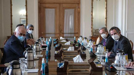  Die IAEA kann die Kontrollen des iranischen Atomprogramms vorerst fortsetzen. Das handelte IAEA-Chef Rafael Grossi mit der Atomenergiebehörde aus. 