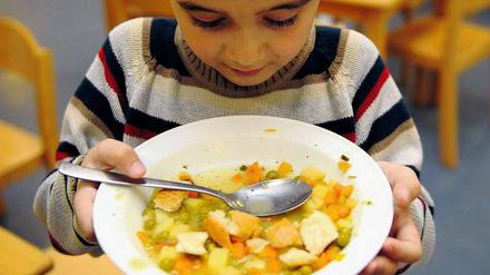 Was passiert mit dem kostenlosen Schulessen in der Pandemie?