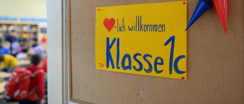 Viele Kinder werden an diesem Montag freudig in ihre Grundschule zurückkehren.