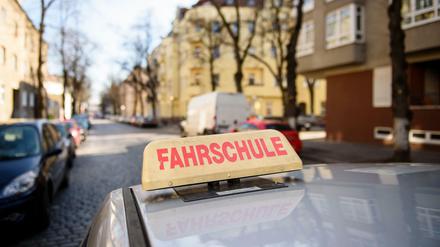 Ausgebremst. Berlins Fahrschulen sind erst ab dem 10. Januar in den Lockdown gegangen, später als andere Dienstleister.