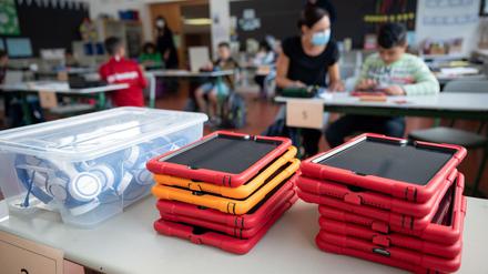 Tablets für den Unterricht in Coronazeiten.