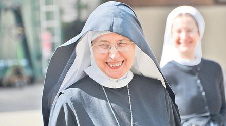 Mechthild Thürmer, 63, ist seit 2011 Äbtissin des Klosters Kirchschletten in Oberfranken. Dutzenden Menschen hat sie bereits Kirchenasyl gewährt. 