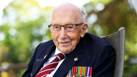 Der Weltkriegsveteran Tom Moore starb an einer Coronavirus-Infektion.