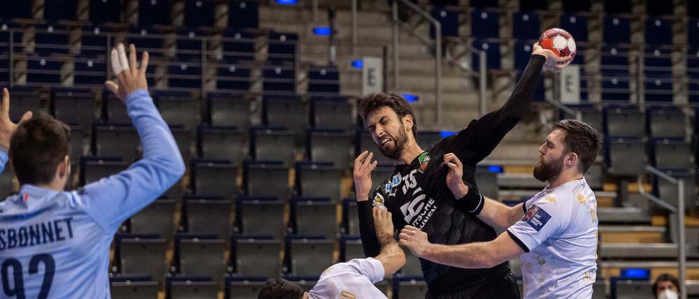 Marko Kopljar und seine Berliner Kollegen hatten wie im Hinspiel viel zu tun gegen Nimes. 