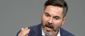 Tritt nicht mehr für den Bundestag an: Der Linken-Politiker Fabio de Masi. Foto: Britta Pedersen/dpa