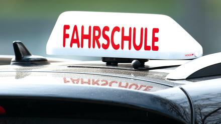 In Brandenburg sind die Fahrschulen im Lockdown geöffnet, in Berlin hingegen nicht.