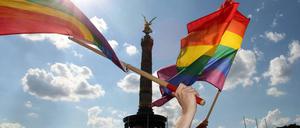 Seit vielen Jahren führt der Berliner CSD-Umzug an der Siegessäule vorbei.