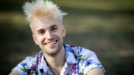 Jendrik Sigwart ist Sänger und Musical-Darsteller.