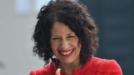 Mit dem Hashtag "neugierigaufjarasch" versuchen die Grünen auf ihre Spitzenkandidatin aufmerksam zu machen. Ein hilfloser Versuch, heißt es intern.