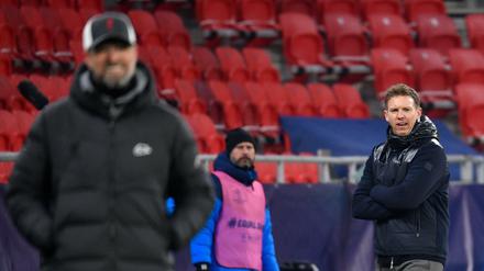 Im Hinspiel setzte sich Gast Liverpool (l. Jürgen Klopp) bei "Gastgeber" Leipzig (r. Julian Nagelsmann) durch. Das Spiel fand in Budapest statt.